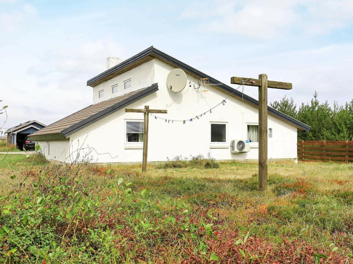 Three-Bedroom Holiday Home In Thisted 4 Norre Vorupor Room photo